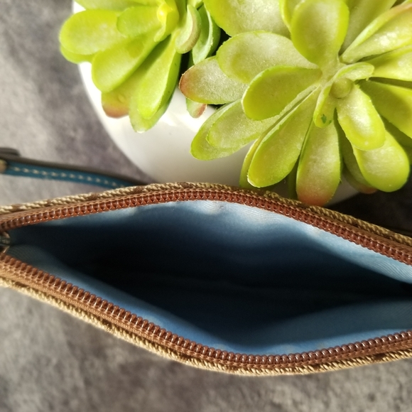 Authentic gently used Coach wristlet - Picture 6 of 8